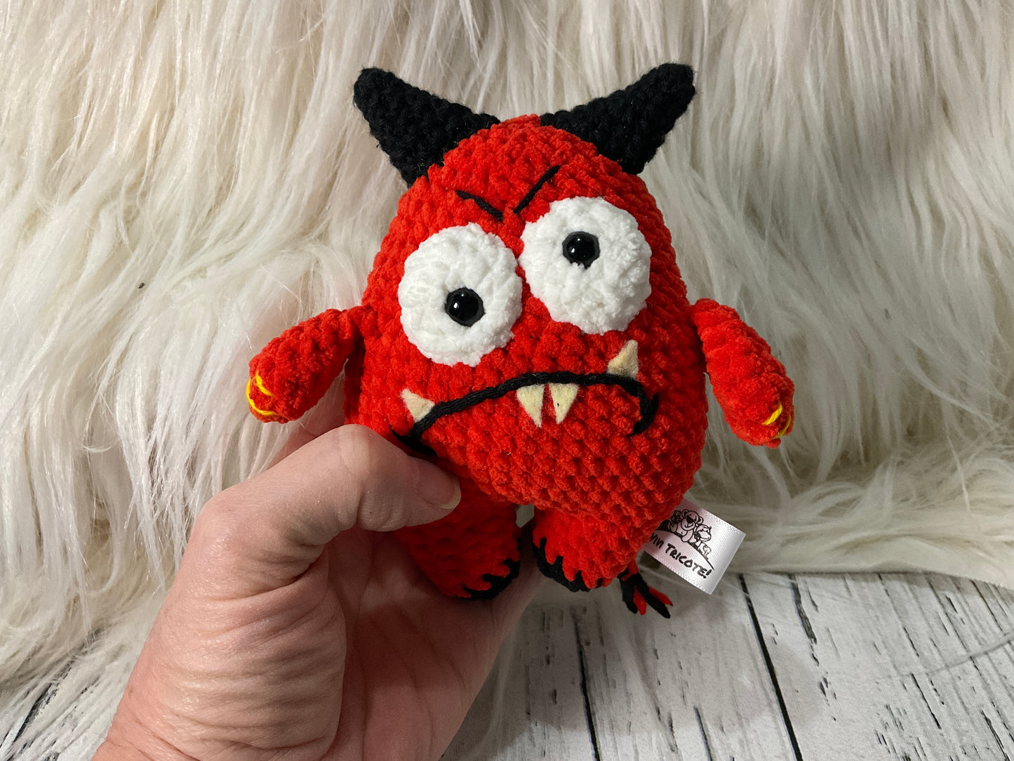 LITTLE MONSTER WITH BUTTOCKS red devil (#1139)