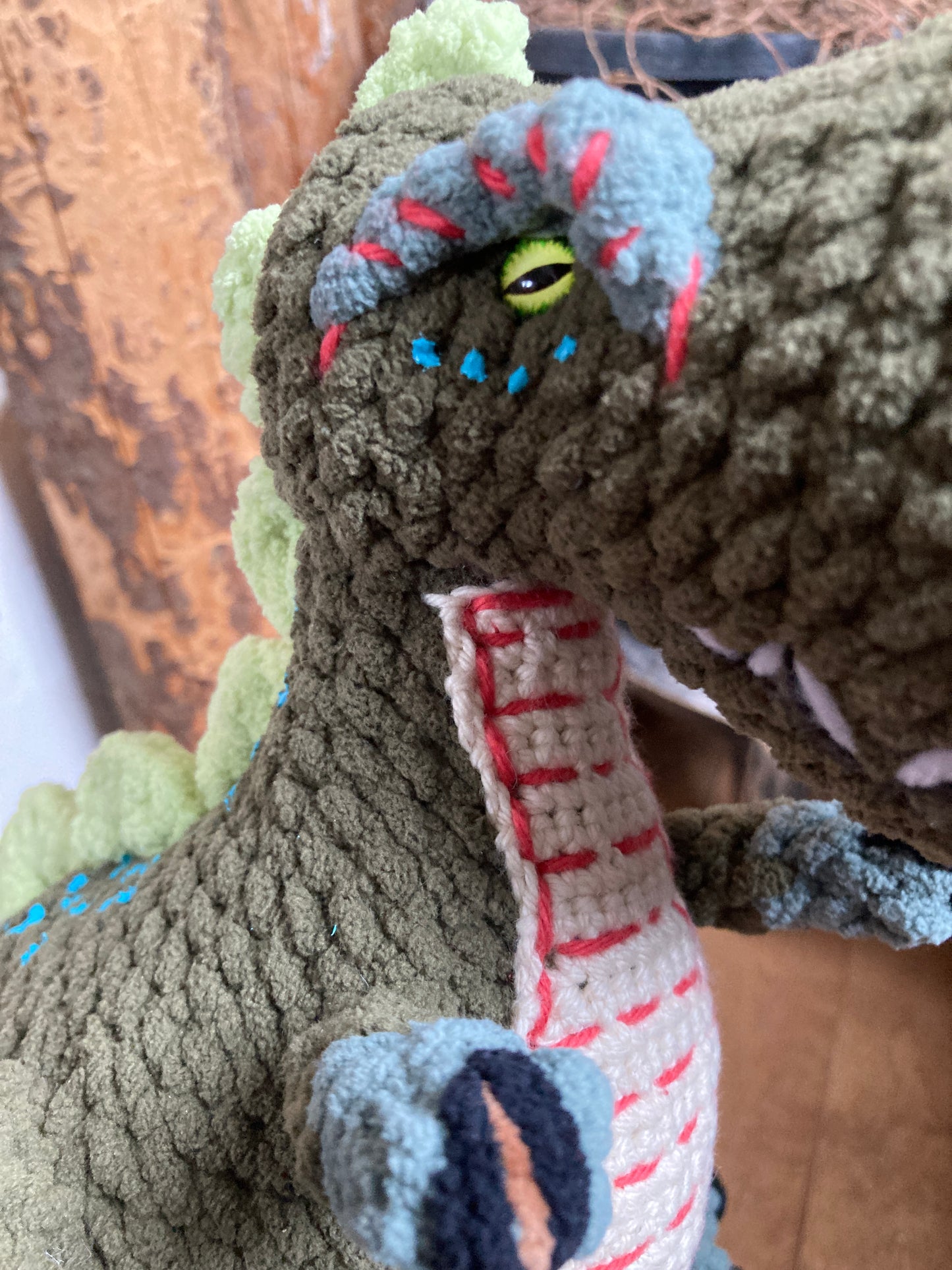 REX LE T-REX à grosse bedaine, peut être personnalisé en TOUTOU DE NAISSANCE