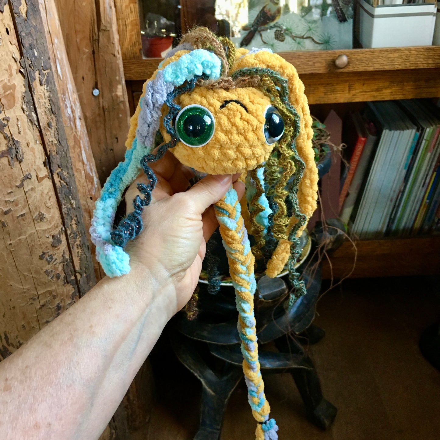 MÉDO THE MEDUSA - Amigurumi RATTLE #956