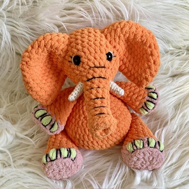 DADA L’ÉLÉPHANT ORANGE CAROTTE à grosse bedaine - peut être personnalisé en PELUCHE DE NAISSANCE
