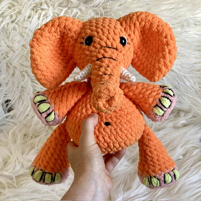 DADA L’ÉLÉPHANT ORANGE CAROTTE à grosse bedaine - peut être personnalisé en PELUCHE DE NAISSANCE