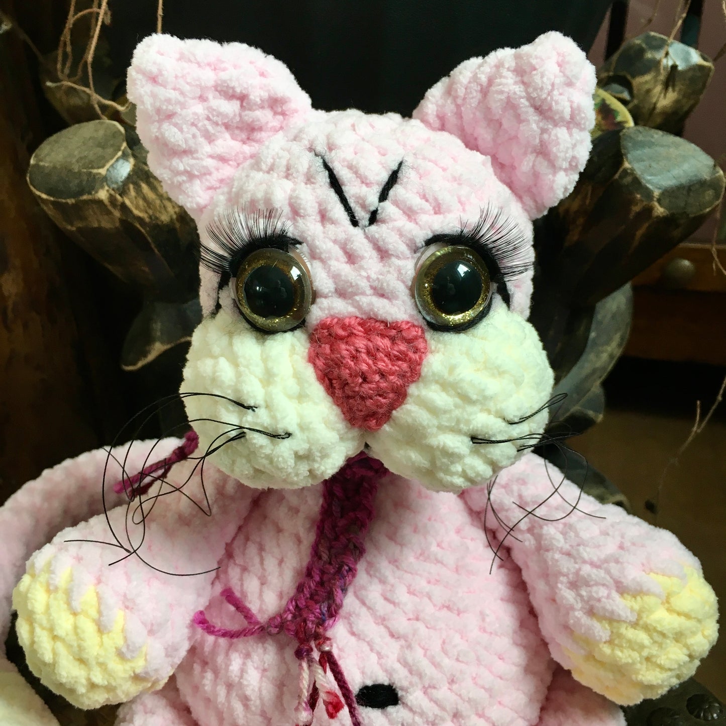 ROSETTE LE CHATON aux yeux charmeurs