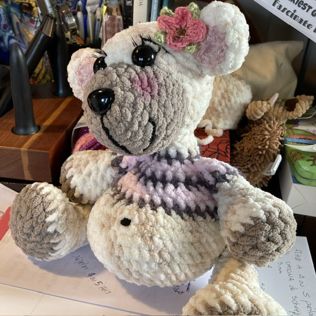 Special order Micheline Côté - MINNIE THE POLAR BEAR