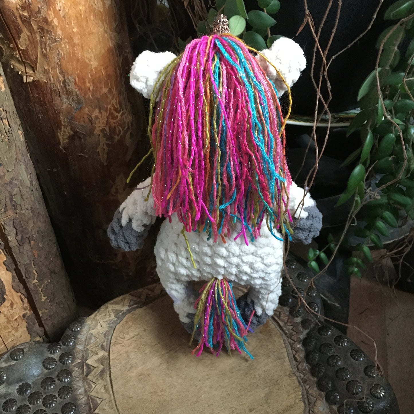 La PETITE LICORNE À COIFFER toute scintillante (Crème et grise)