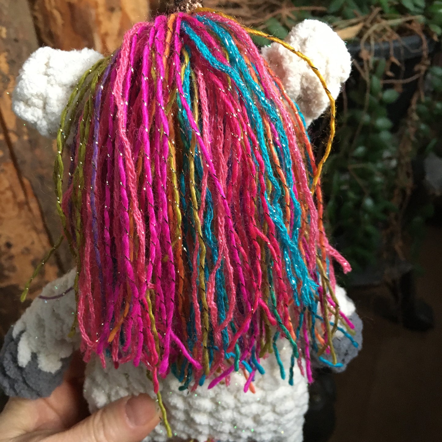 La PETITE LICORNE À COIFFER toute scintillante (Crème et grise)