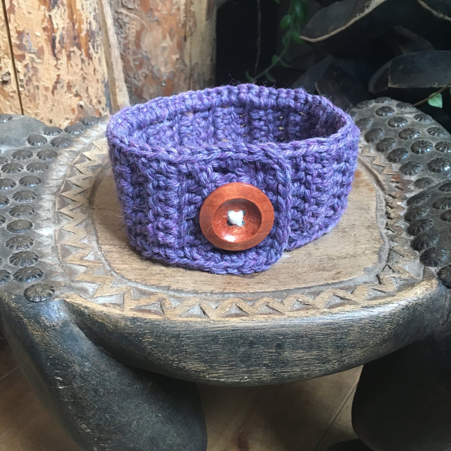 BUTTON COLLAR 100% chemically untreated wool