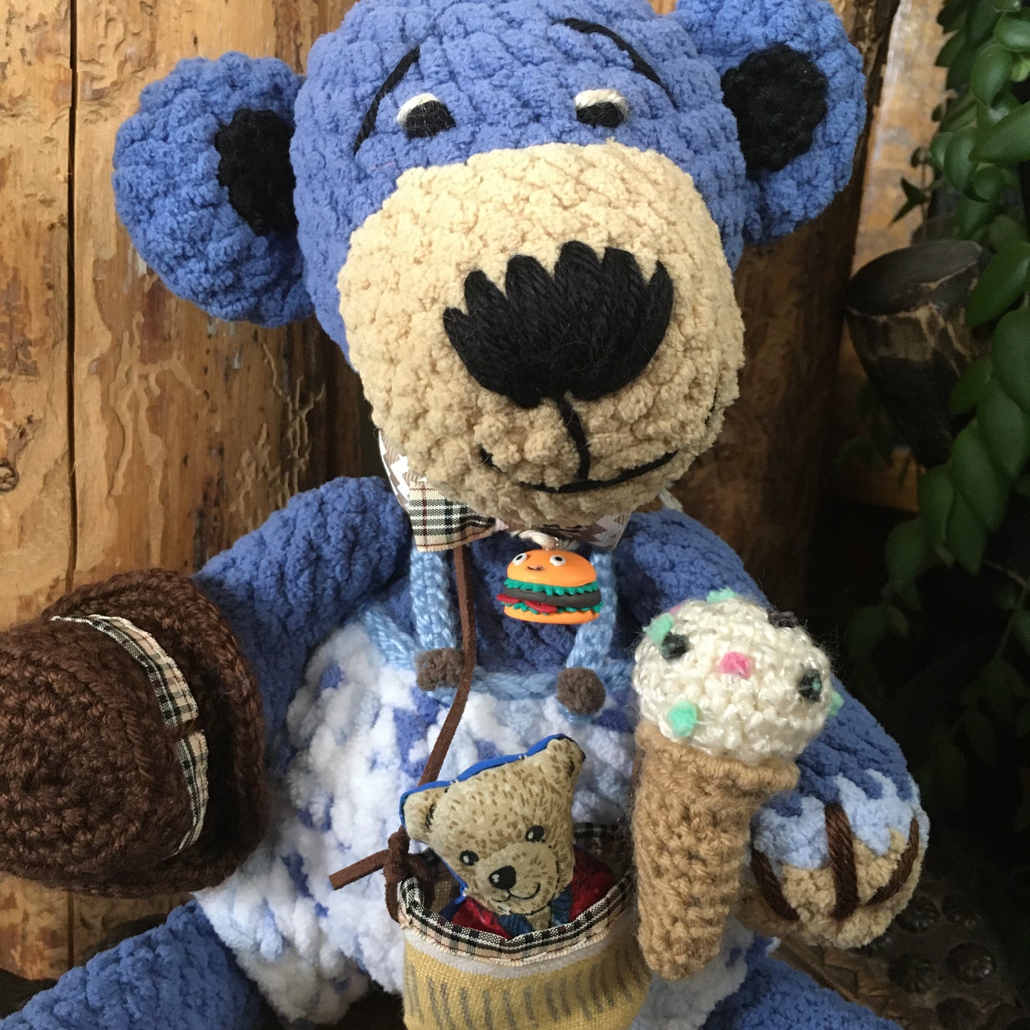 Bruno - La Peluche Pooon à Big Bedaine (collectors)
