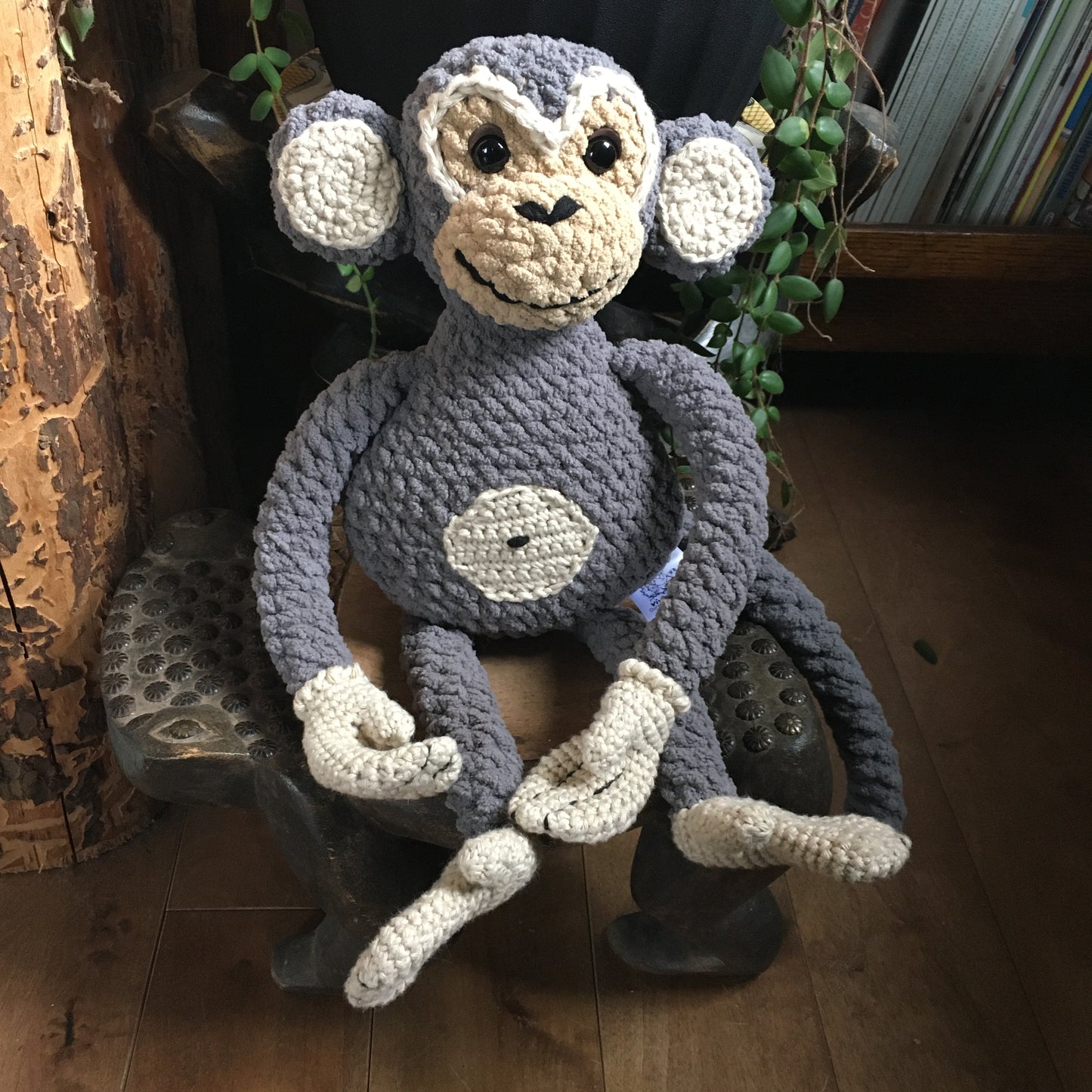 MOOKIE the funny little monkey - gray and beige