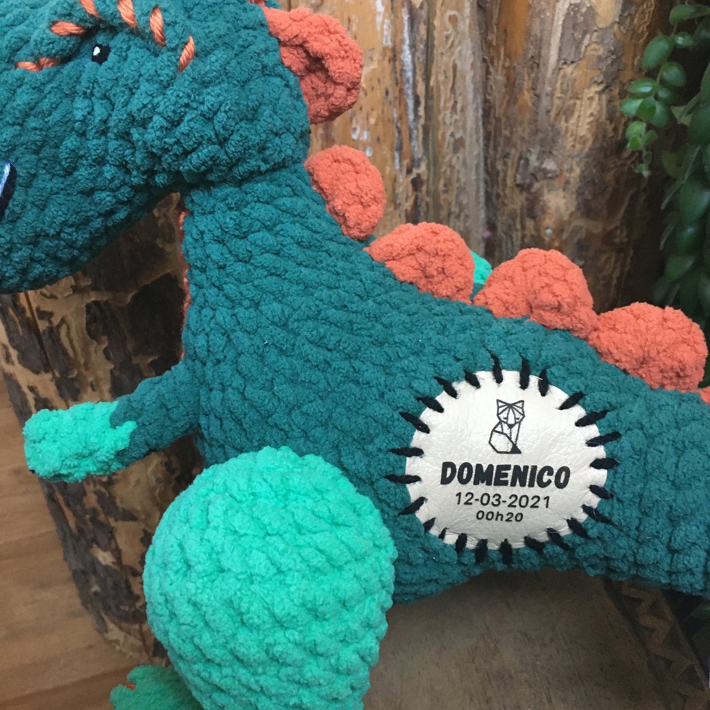 REX LE T-REX ROSE-CORAIL à grosse bedaine, peut être personnalisé en TOUTOU DE NAISSANCE (#1129)