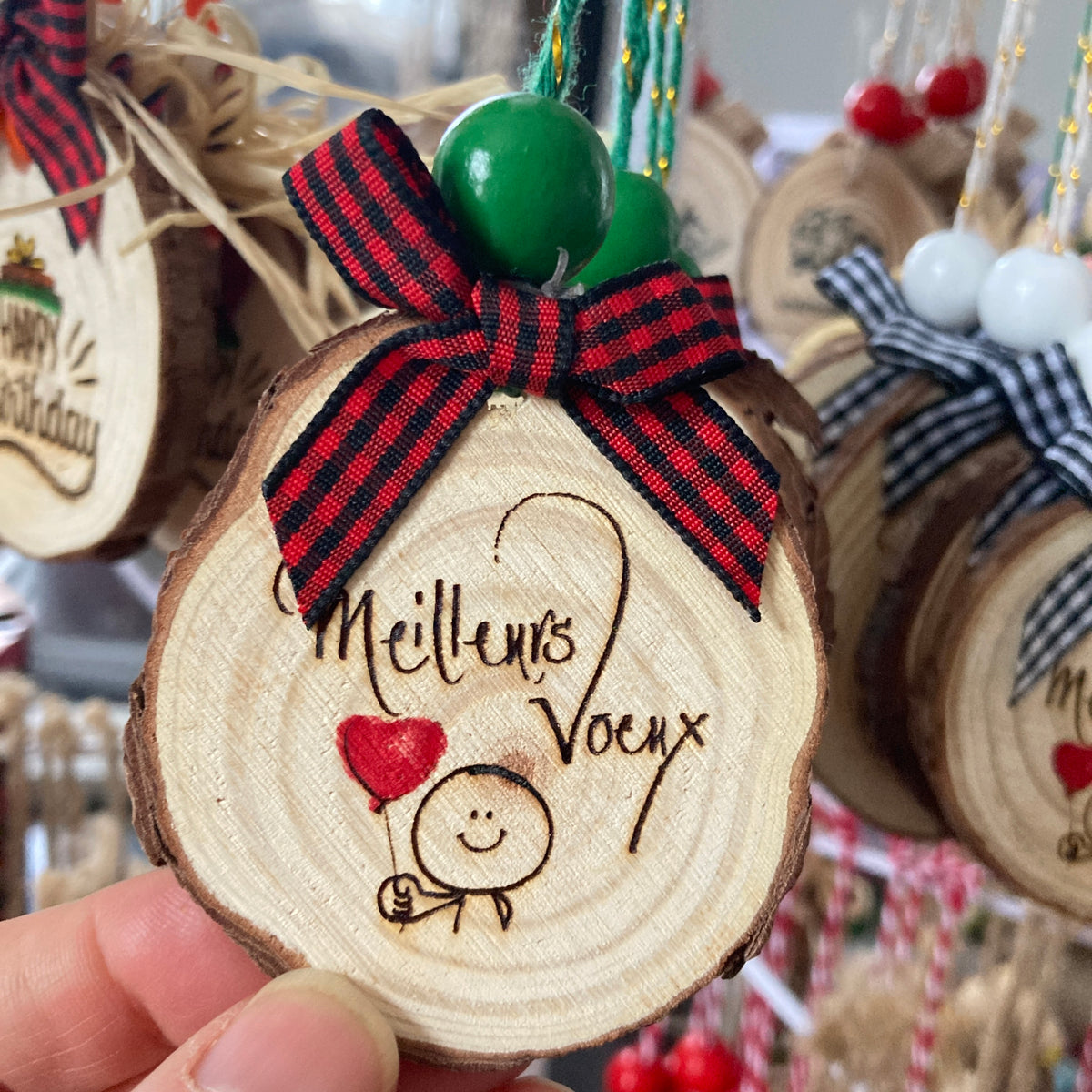 BEST WISHES - WOODEN LOG ORNAMENT (5-6 cm)