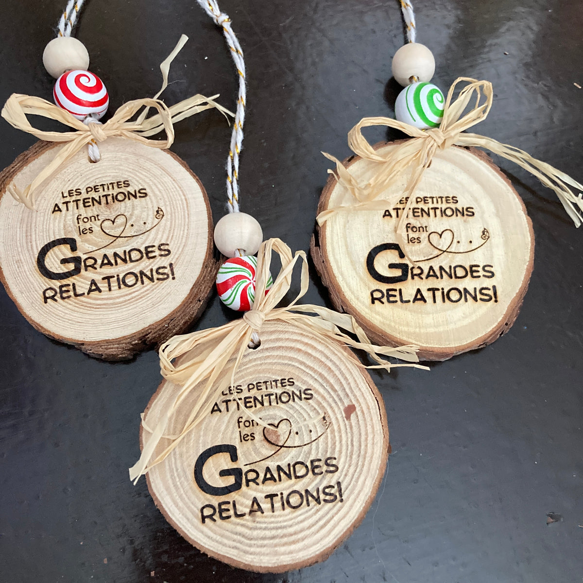 Small gestures make for great relationships! - Wooden log ornament (5-6 cm) (Copy)