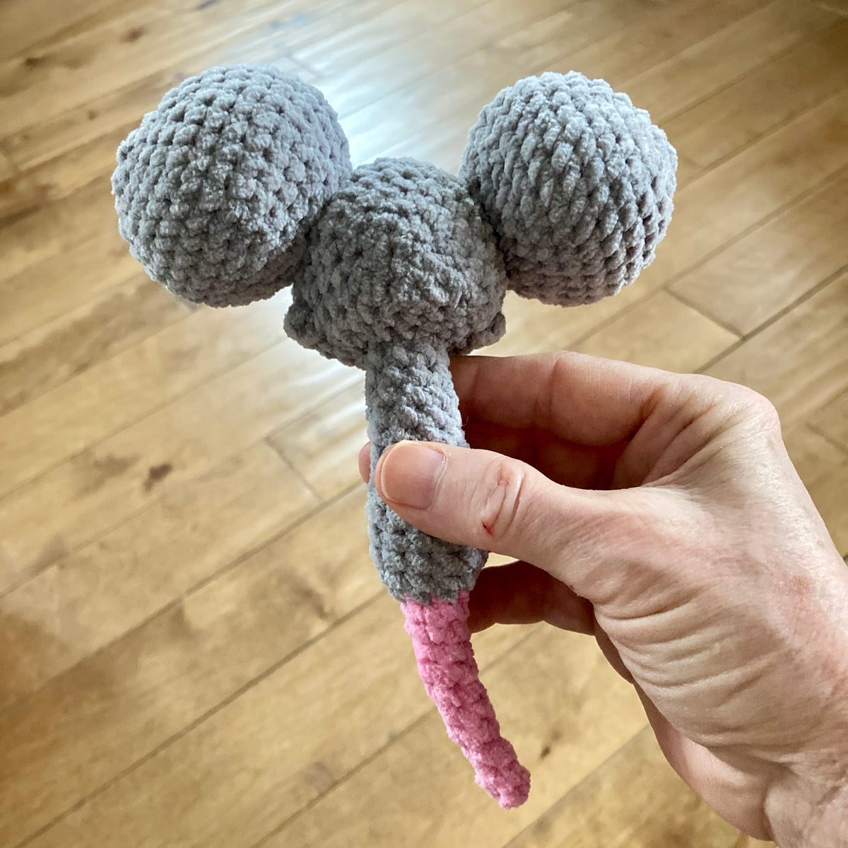 BRIE THE RATTLING MOUSE
