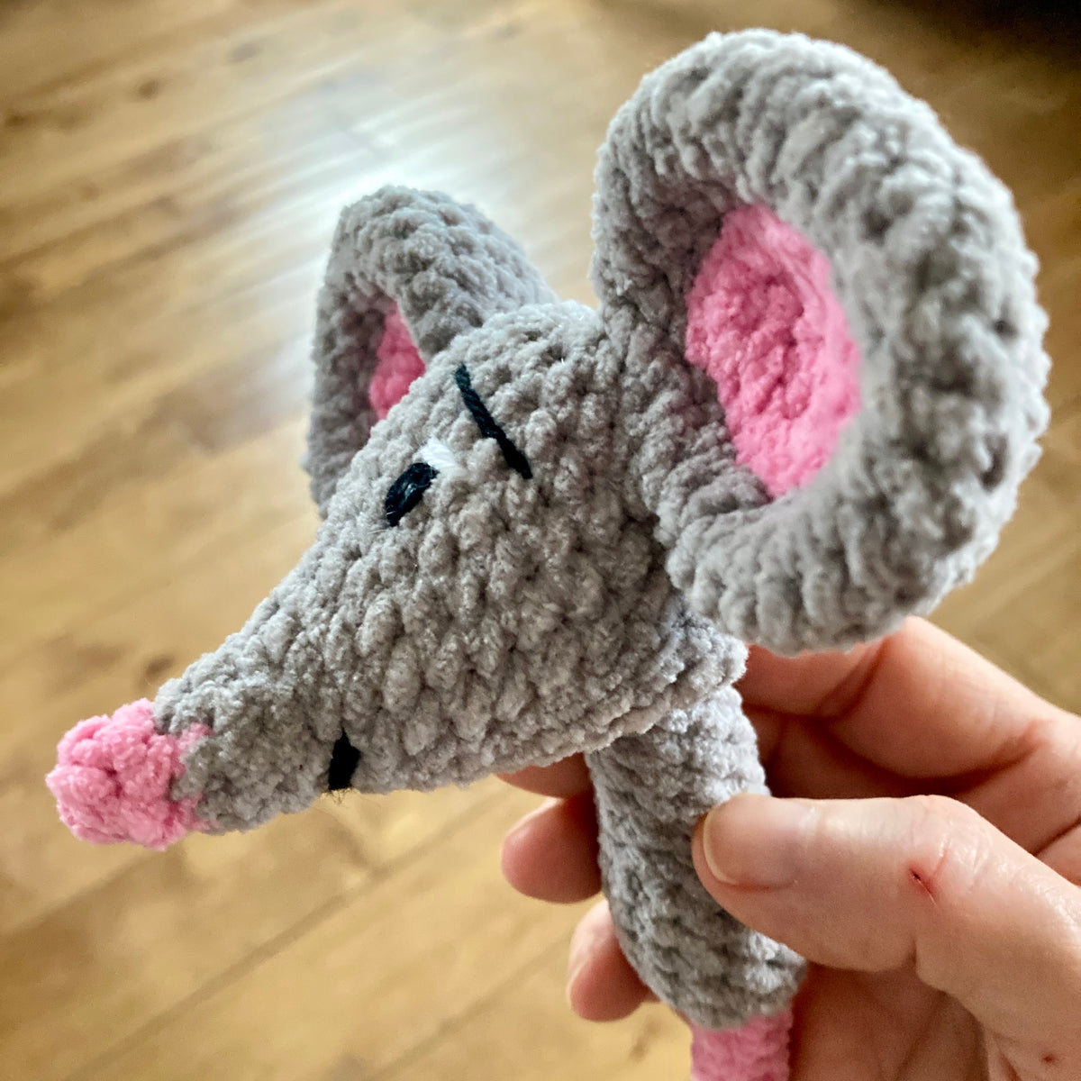 BRIE THE RATTLING MOUSE