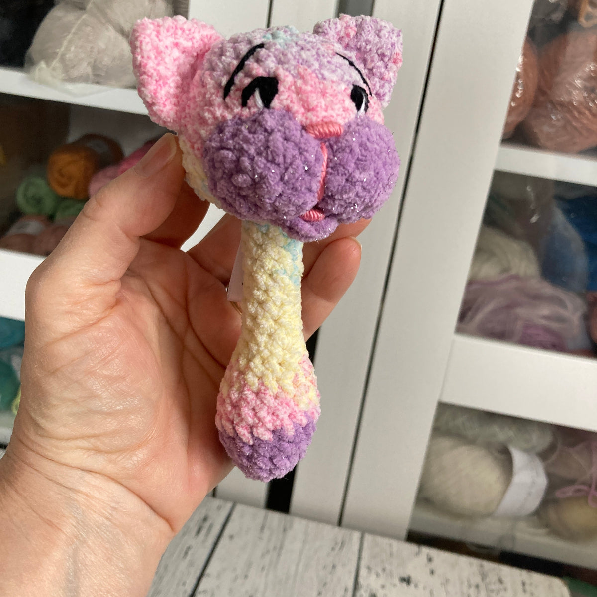BONO LE MINI-CHATON arc-en-ciel - HOCHET (1163)