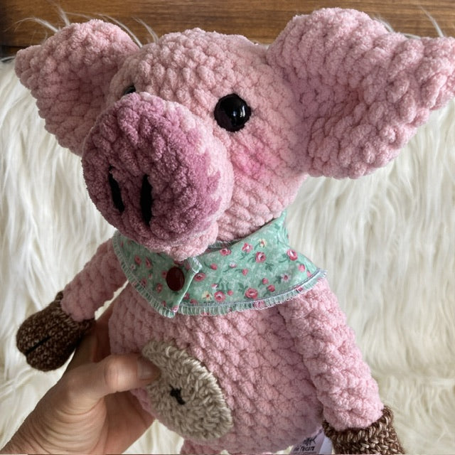 COOKIE THE PINK AND SOFT PURPLE PIG