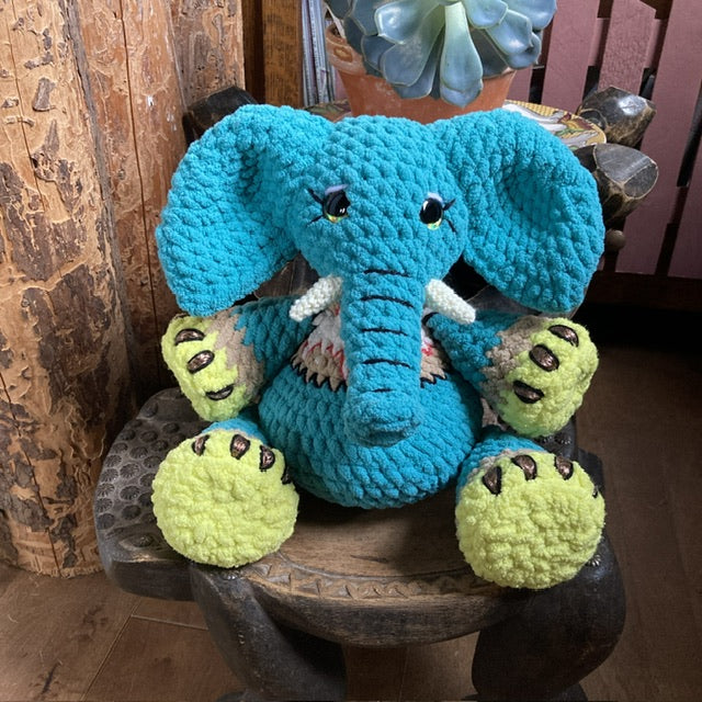 BOUMBA L’ÉLÉPHANT TURQUOISE à grosse bedaine - peut être personnalisé en PELUCHE DE NAISSANCE