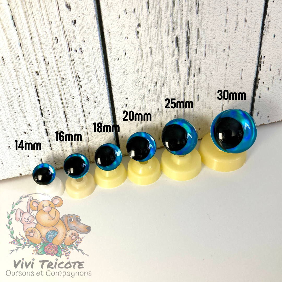 YEUX 3D DEMI-LUNE Bleu - 14mm - 16mm - 18mm - 20mm -25mm - 30mm