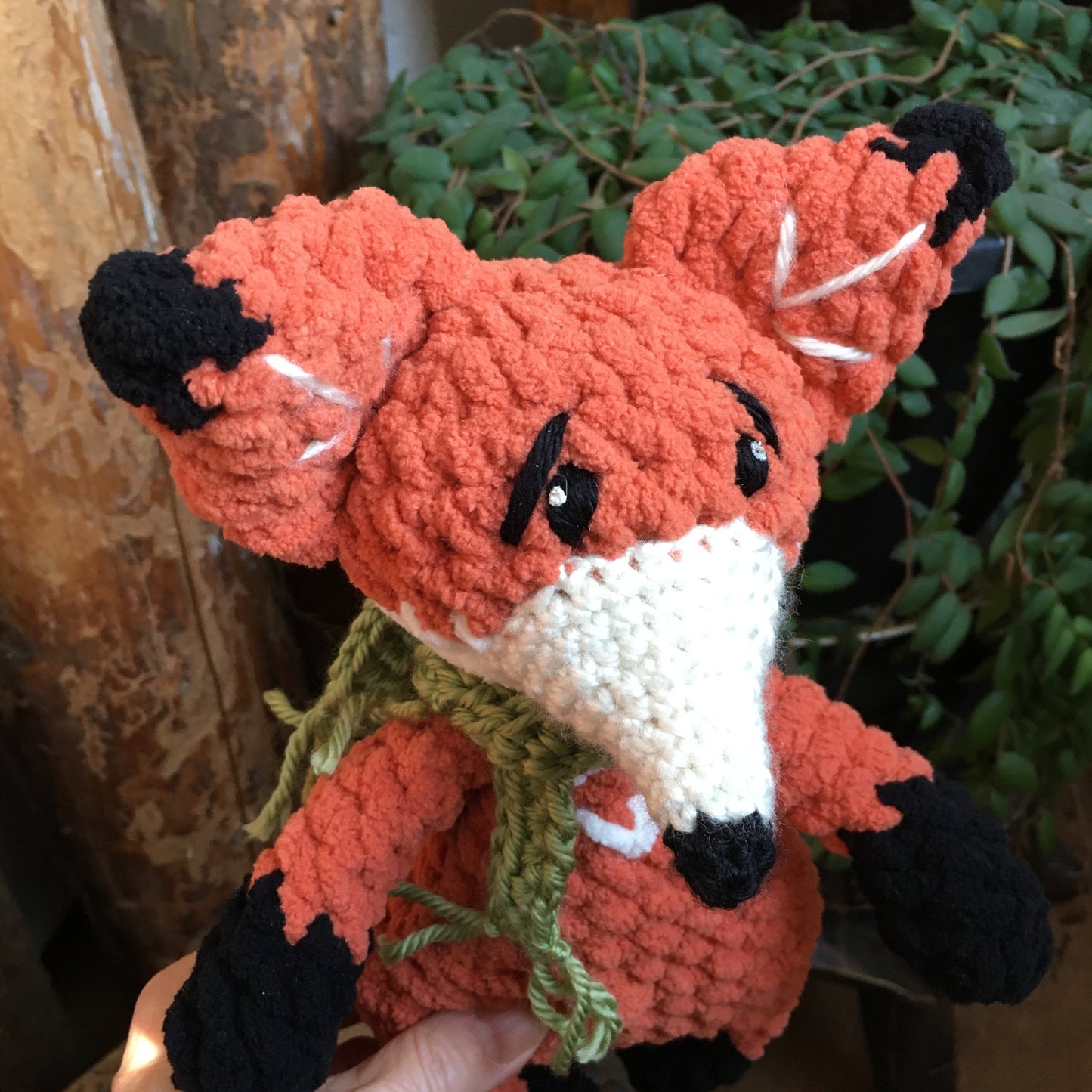 Renardo the little red fox