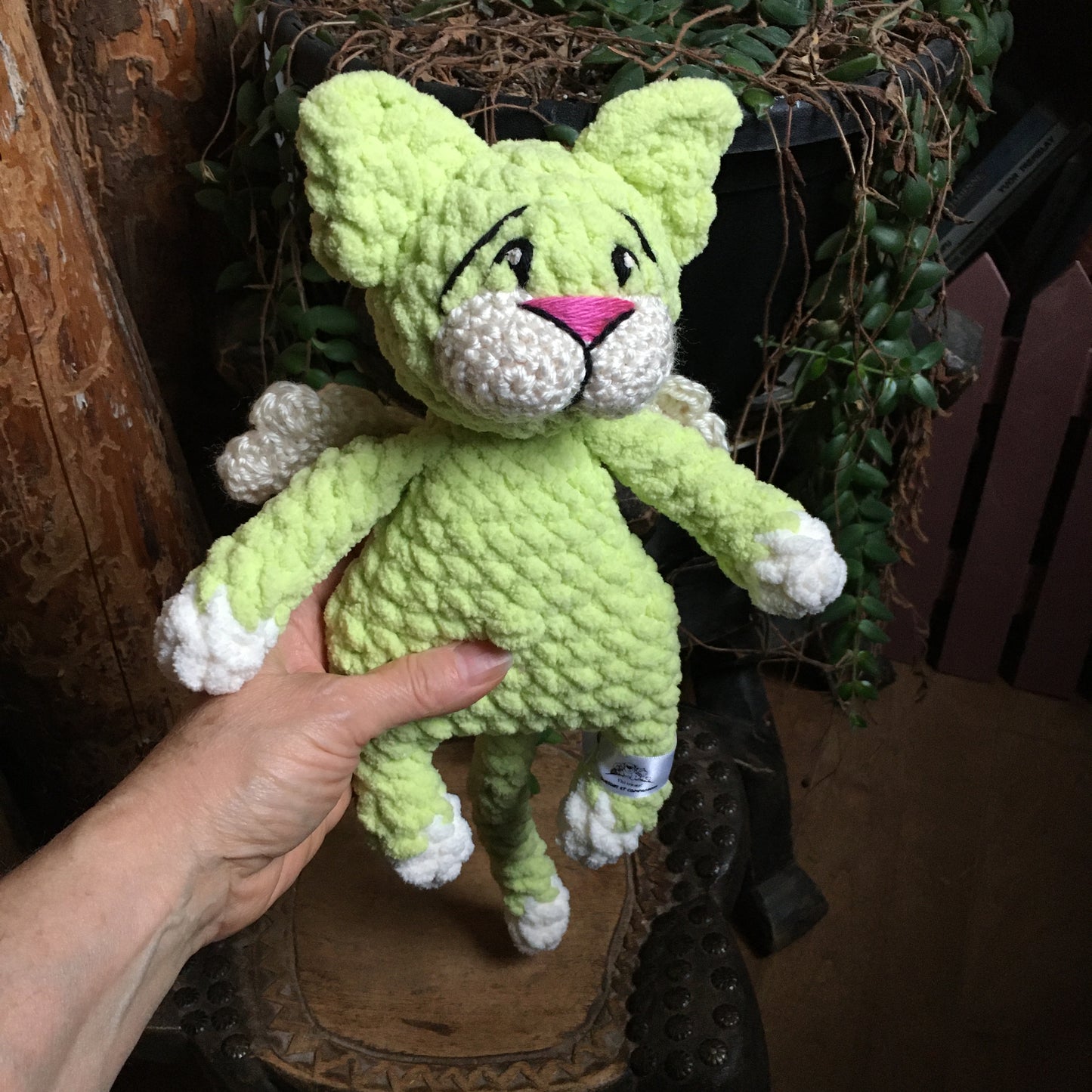 The Green Lime and Vanilla Cat’ange, kitten plush with angel wings, ideal in birth or birthday gifts