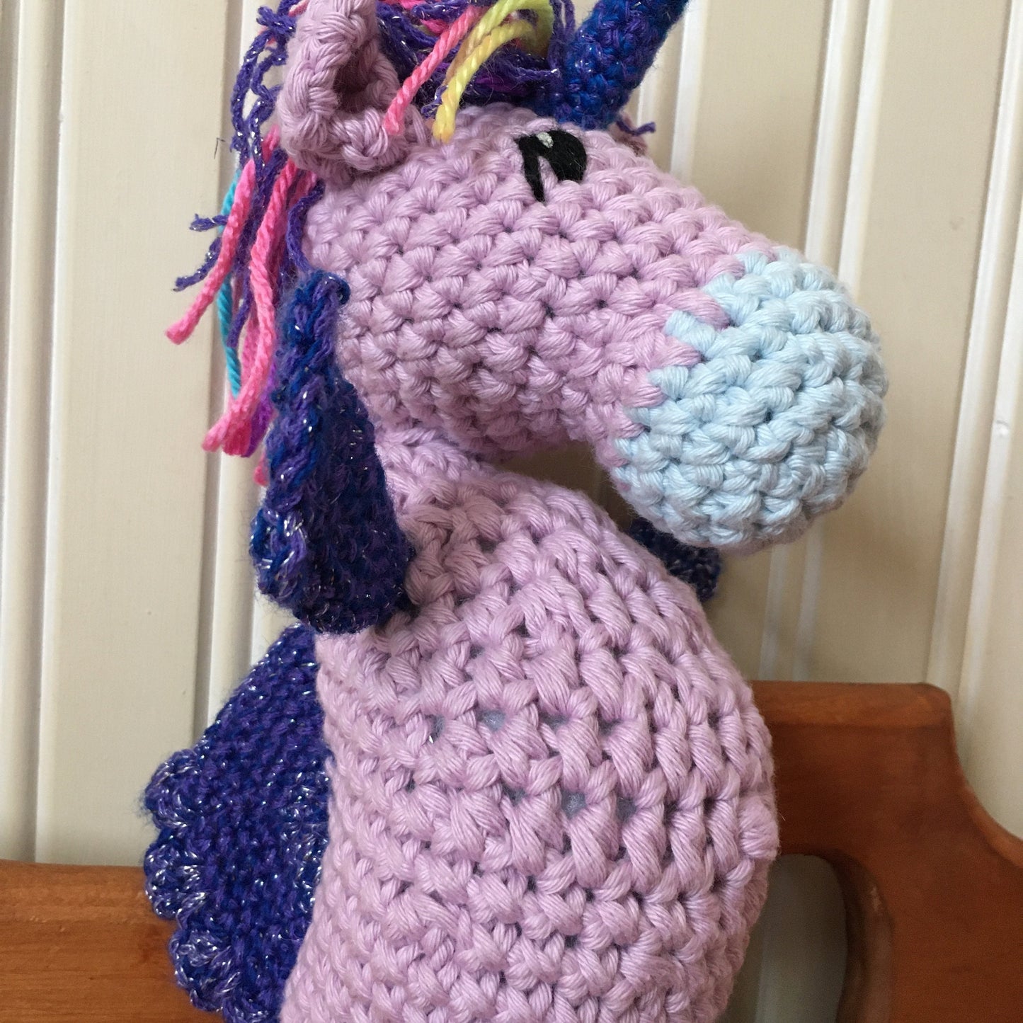 Lilicorne La Petit Unicorn des Mer, crochet pattern to download, French and English PDF