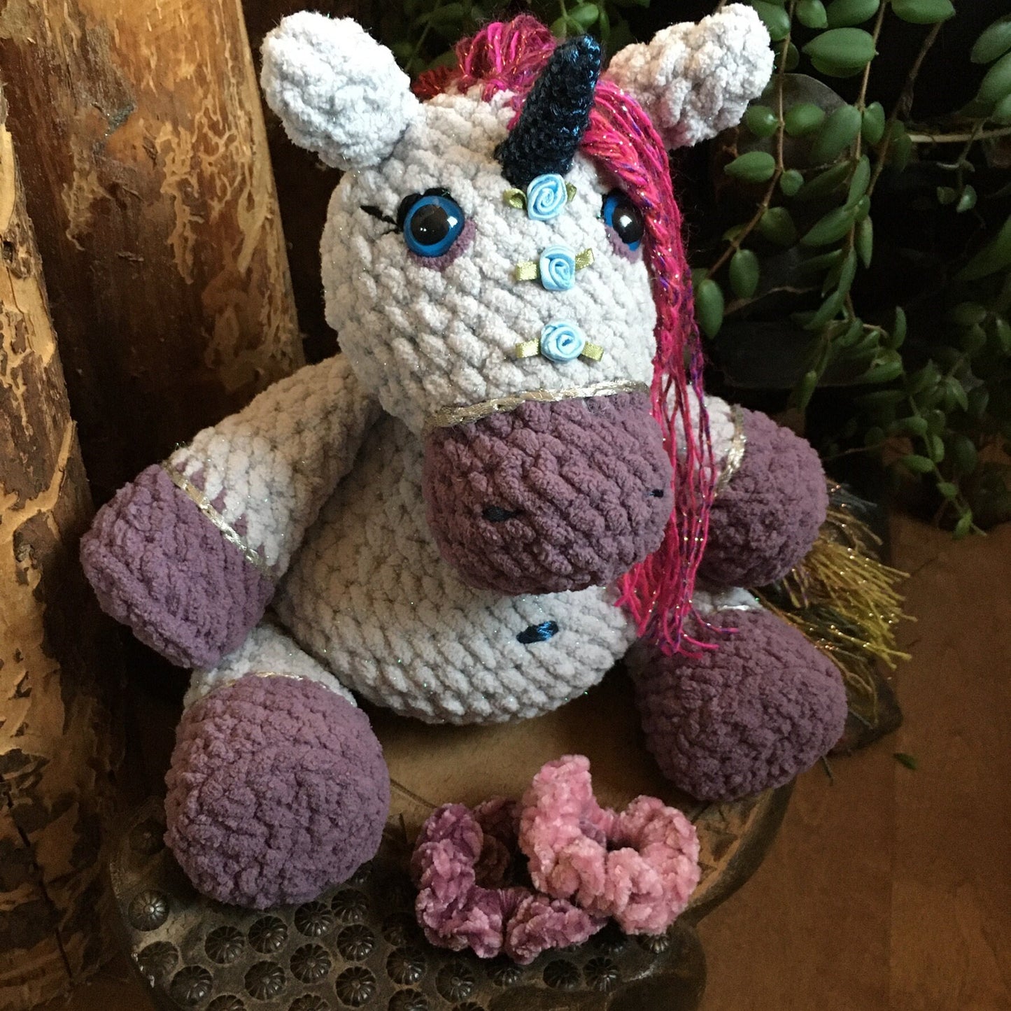 TESSA, THE BLING-BLING UNICORN TO BE HOODED in shimmering gray and mauve colors, very girly unique gift, Can be personalized as a BIRTH plushies.