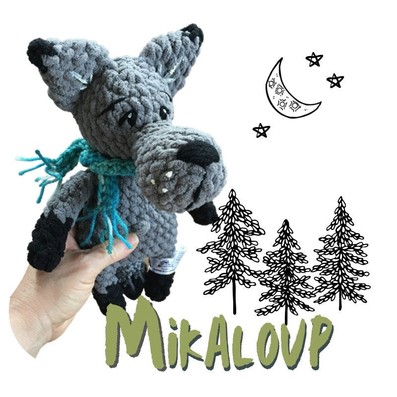 Mikaloup Le Petit Loup, crochet boss to download, French and English PDF